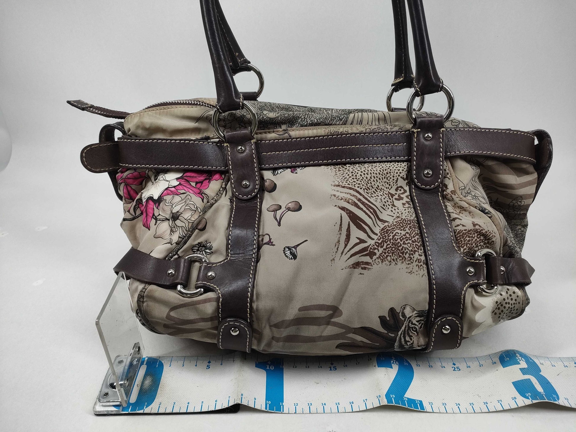 Salvatore Ferragamo GD-21A037 Handbag