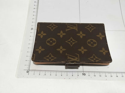 LOUIS VUITTON Monogram Agenda Koala Personalized Planner Cover