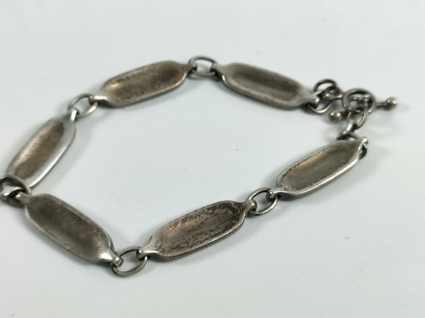 Georg Jensen brooch, bracelet, and two other items, 19.3g. Accessories Collection. Accessories Collection.
