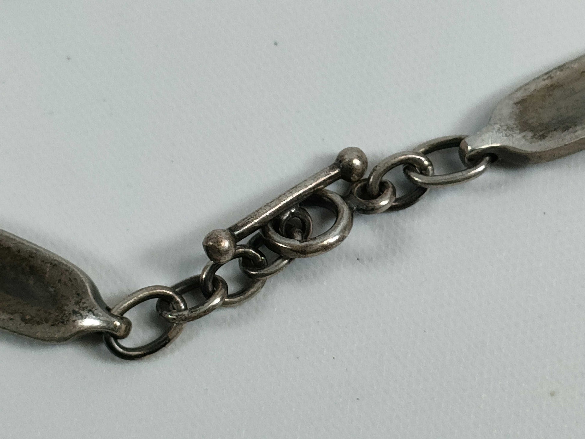 Georg Jensen brooch, bracelet, and two other items, 19.3g. Accessories Collection. Accessories Collection.