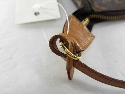 LOUIS VUITTON Monogram M40712 Pochette Accessoires Pouch