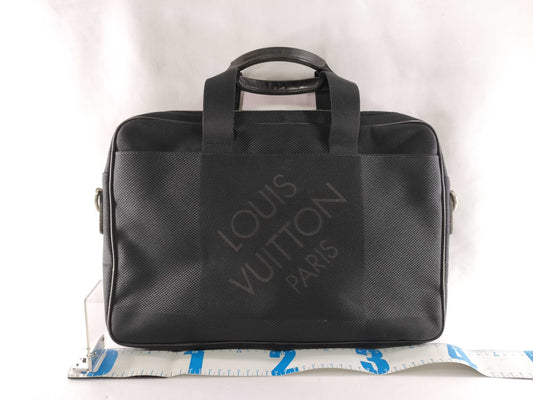LOUIS VUITTON Damier Geant Damier Yak M93082 Tote Bag