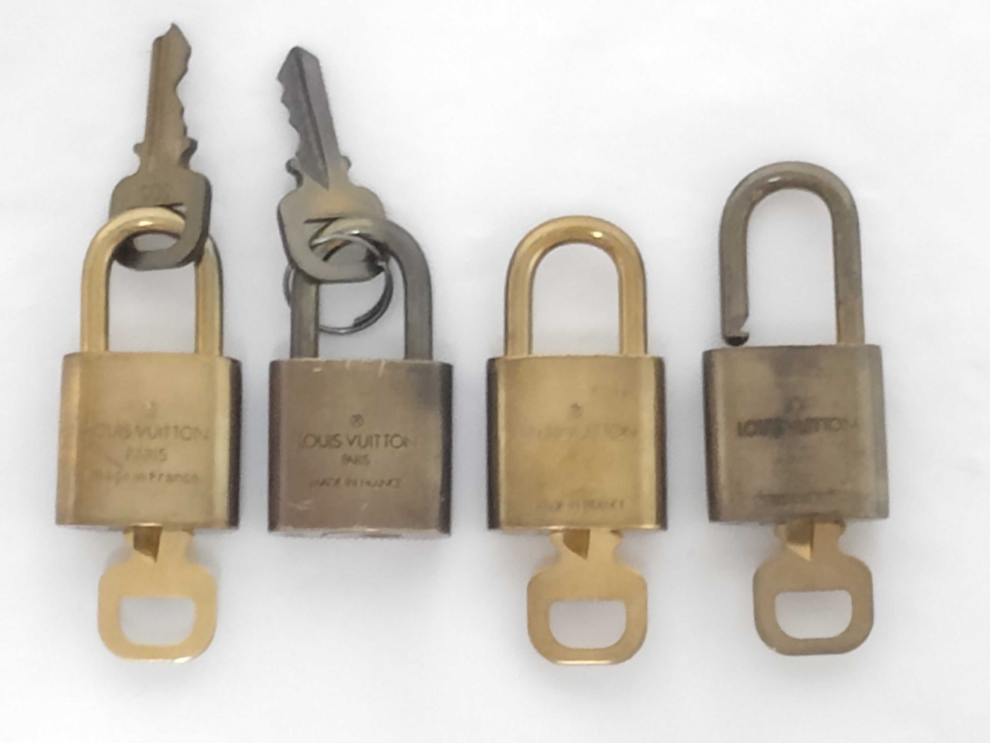 LOUIS VUITTON Cadena 4-piece set Other accessories