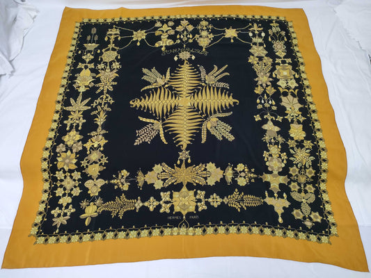 HERMES Carre Scarf without tags