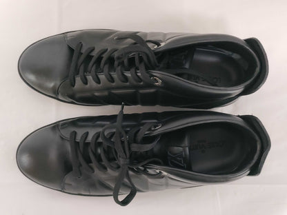 LOUIS VUITTON Leather Sneakers Sneakers