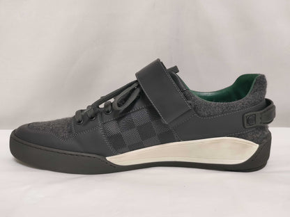 LOUIS VUITTON Graphite Sneakers