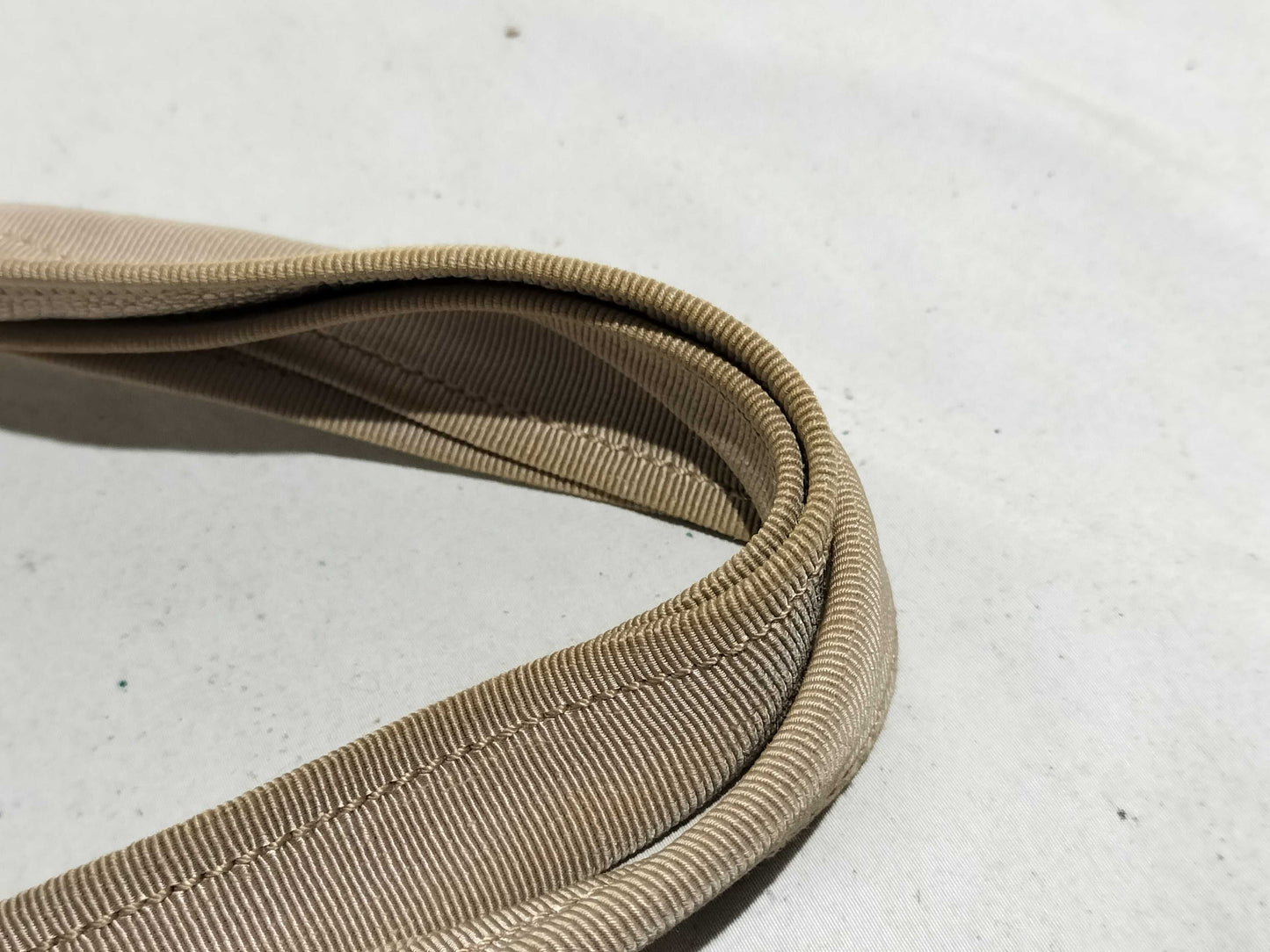 Salvatore Ferragamo Vara Ribbon Tote AU-21 B665 Champagne Gold Handbag