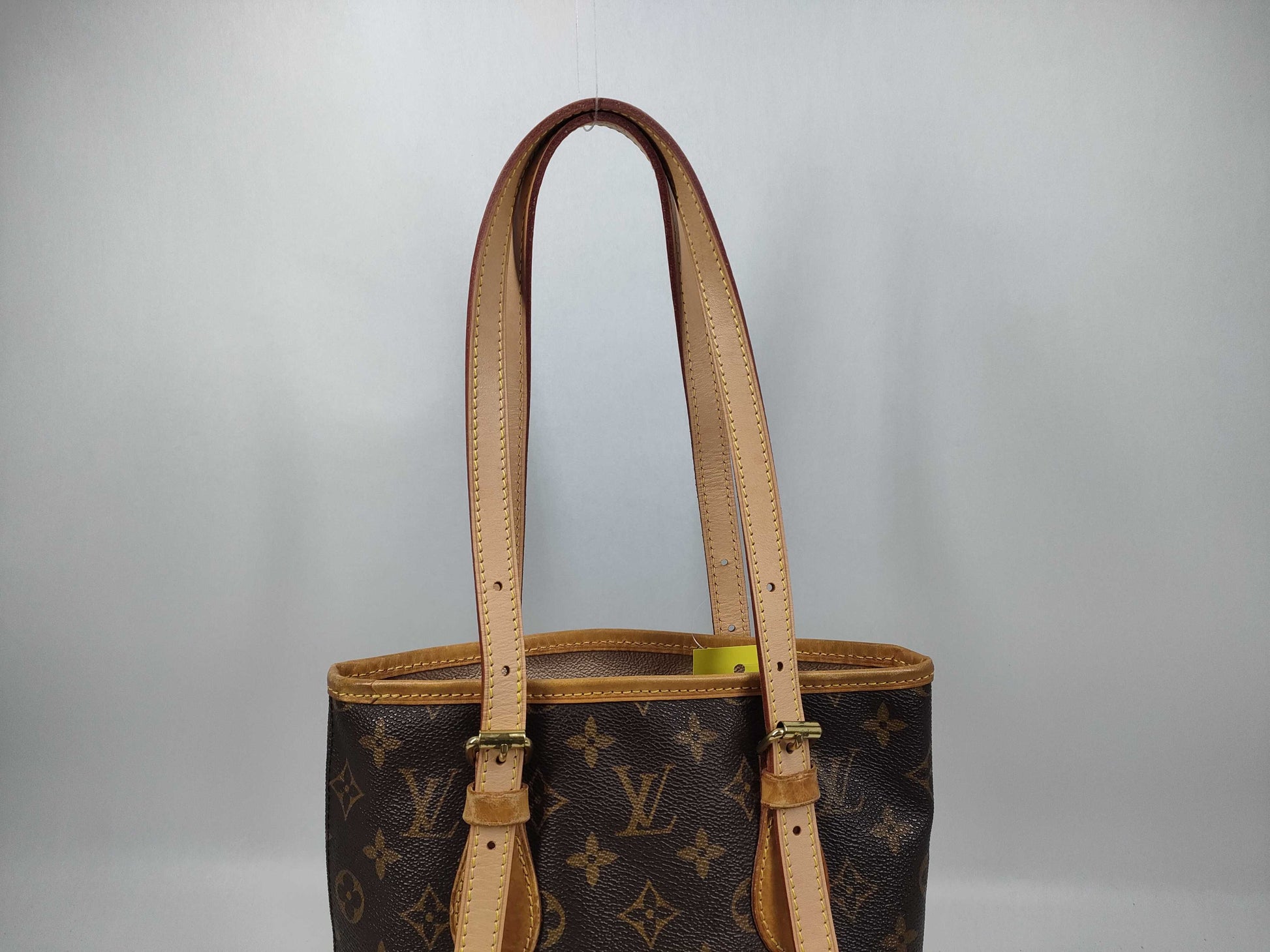 LOUIS VUITTON Monogram Bucket PM Tote Bag