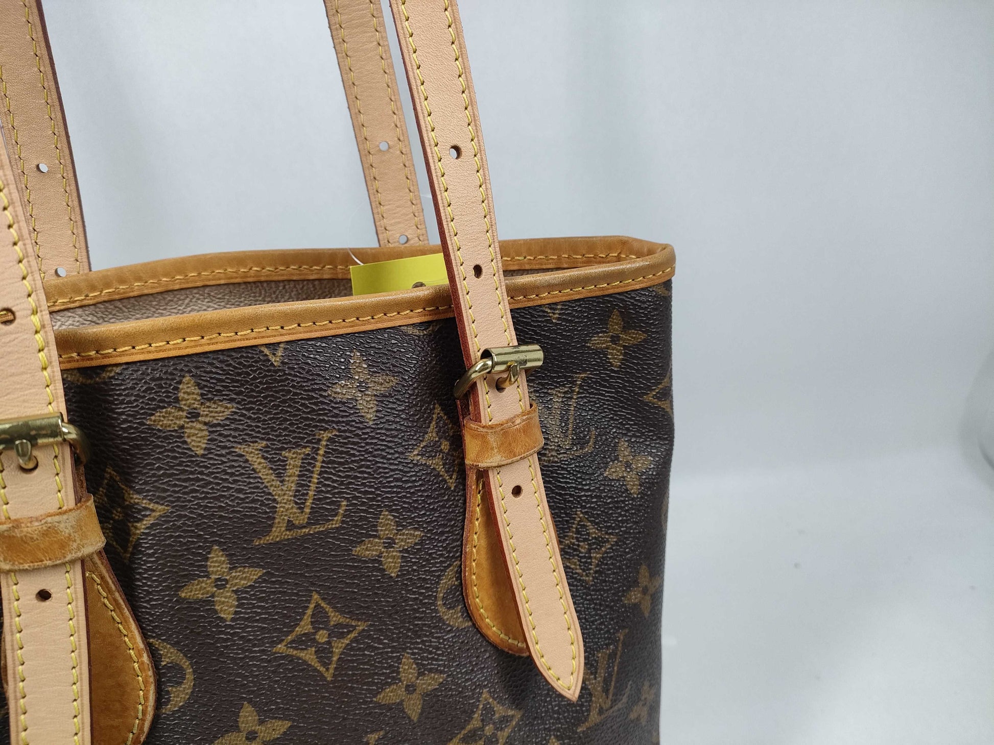 LOUIS VUITTON Monogram Bucket PM Tote Bag