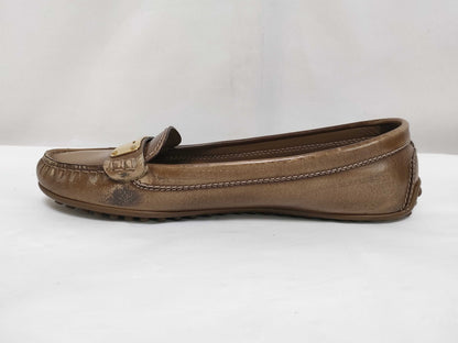 LOUIS VUITTON leather pumps