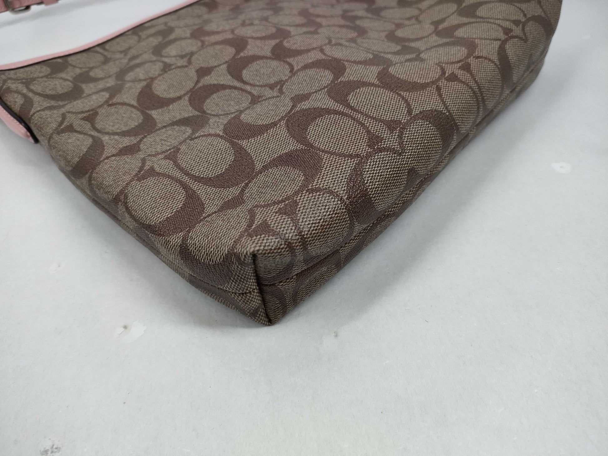 COACH Signature F29210 Shoulder Bag Brown x Pink