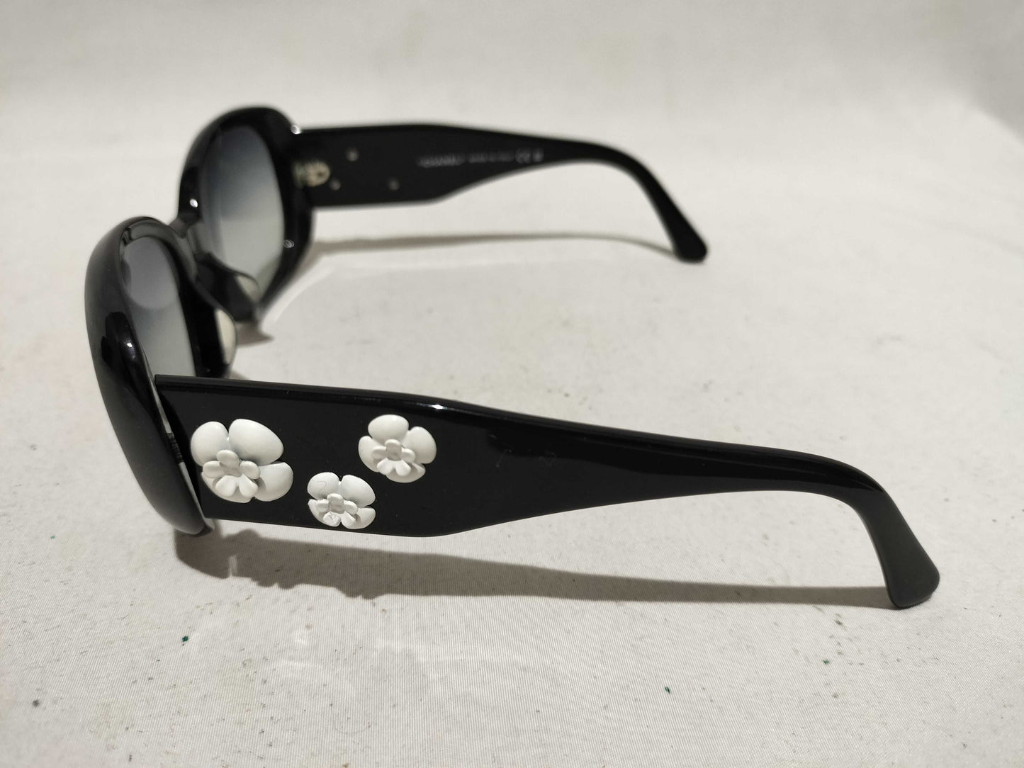  CHANEL Camellia 5113 / Camellia / Sunglasses Sunglasses and Glasses