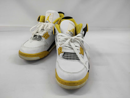 NIKE Jordan AQ9129-101 Sneakers