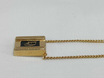 Dior logo plate gold color necklace