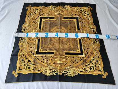 HERMES Carré ANIMAUX SOLAIRES Sun Animals Scarf 