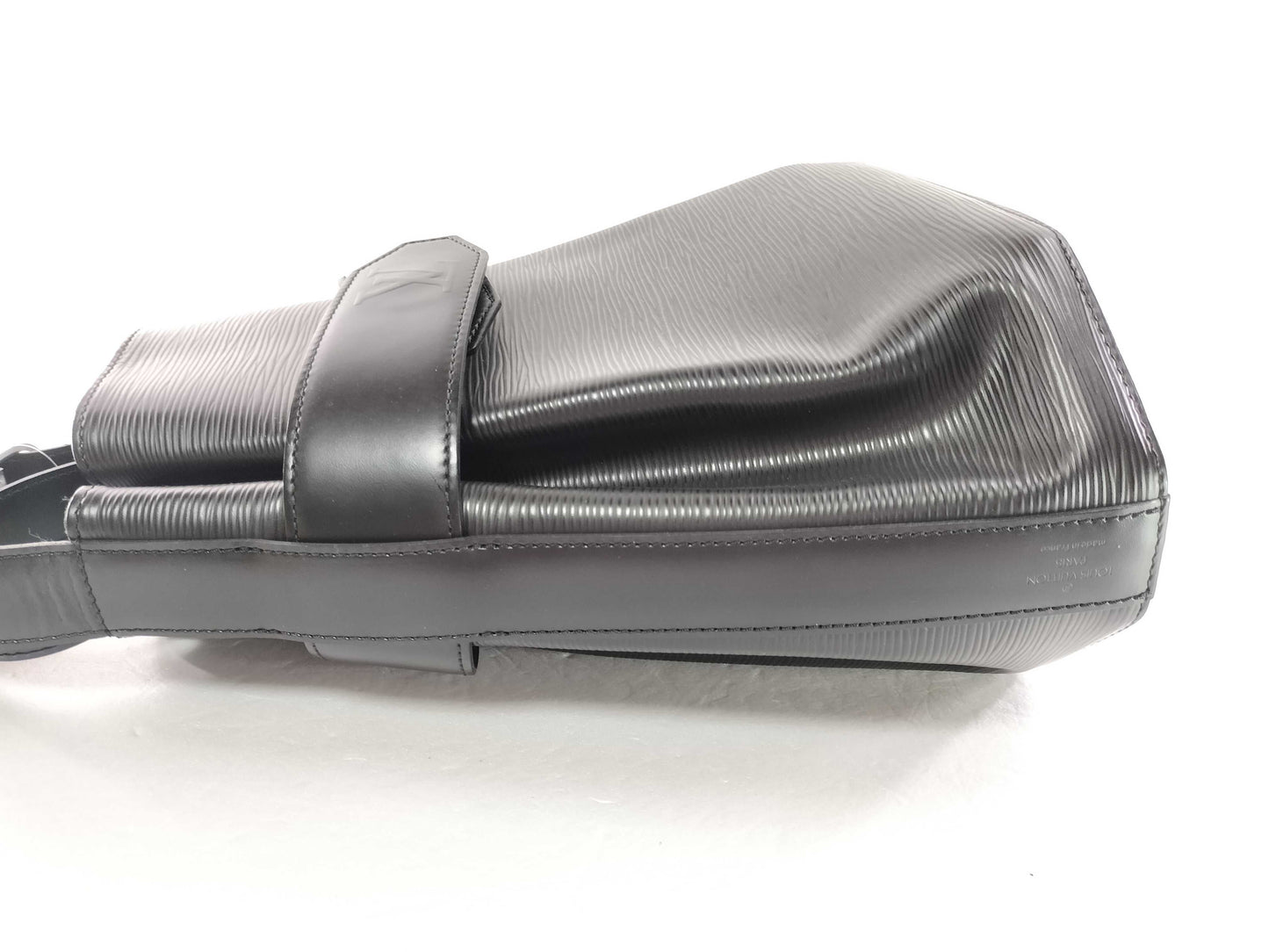 LOUIS VUITTON Epi Sac de Paul Shoulder Bag M80157