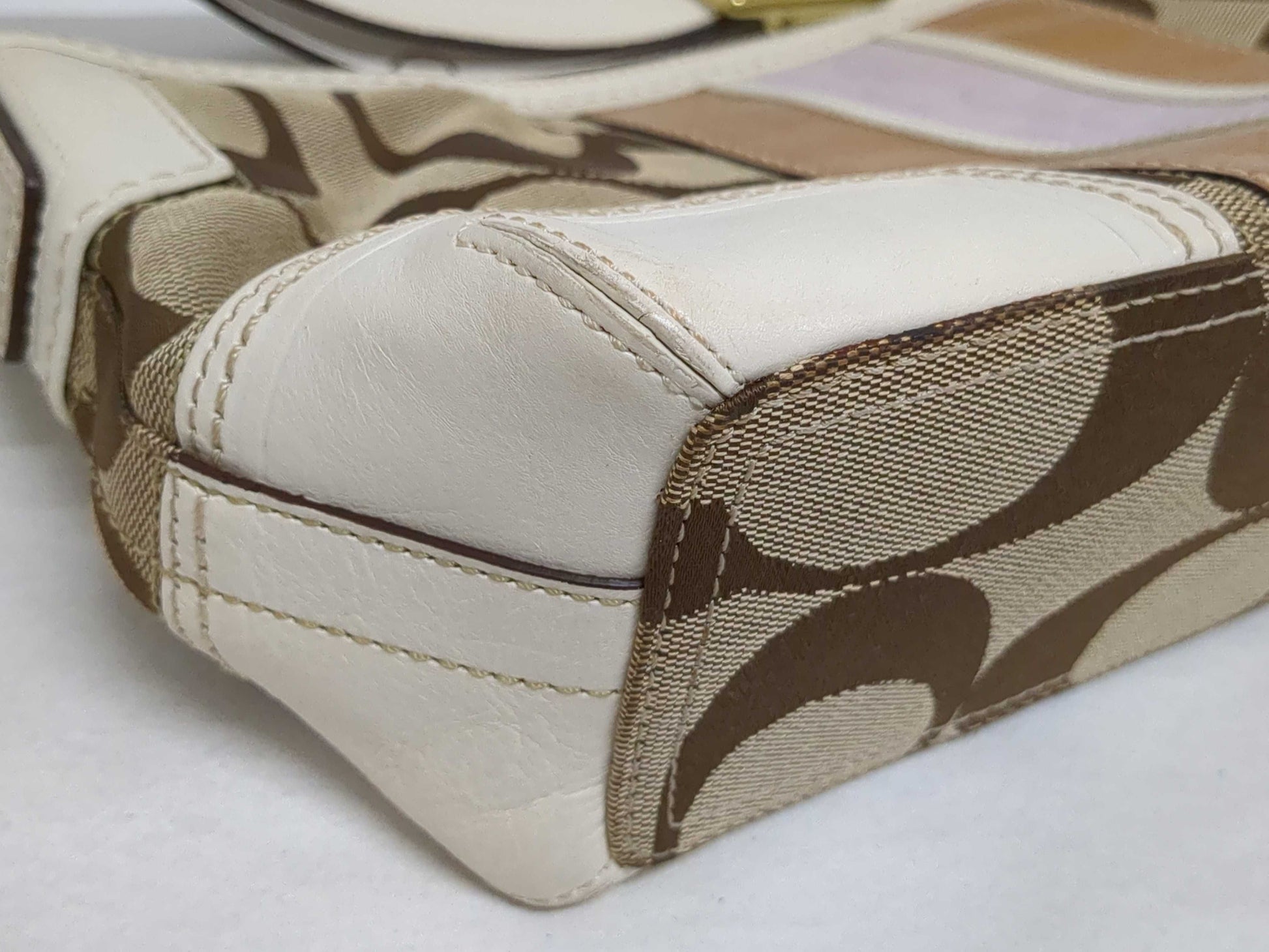 COACH Signature Leather Bag Set of 4 Shoulder Bags