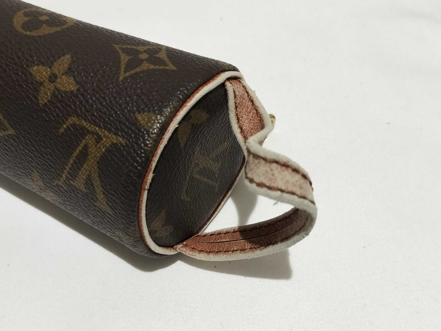 LOUIS VUITTON Monogram Golf Ball Case Etui Trois Other Accessories