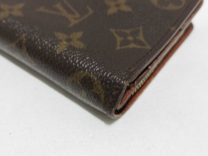 LOUIS VUITTON Monogram Compact Zip Wallet