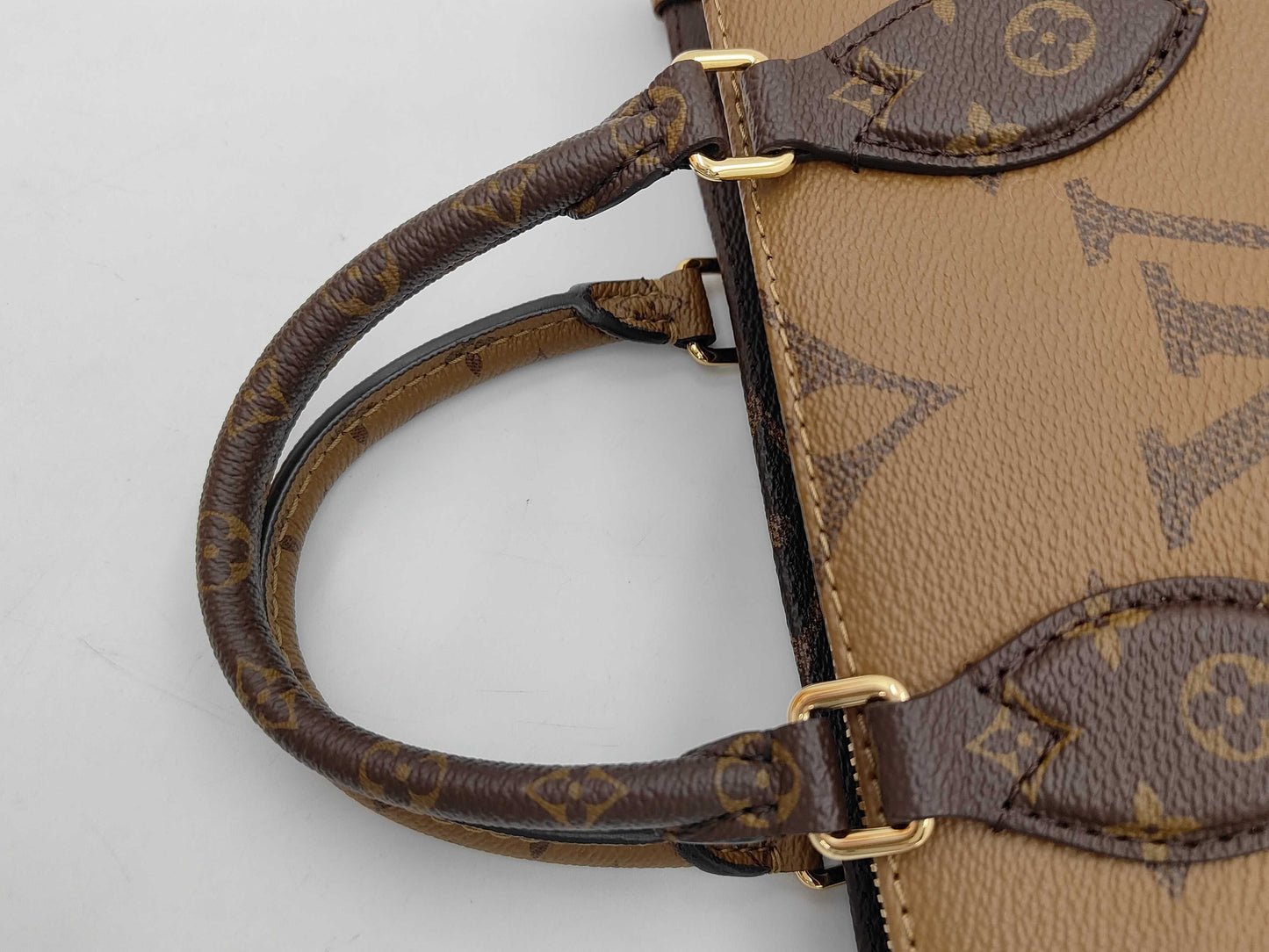 LOUIS VUITTON Monogram Giant Reverse On-the-Go New Arrival Handbag M46653 RFID Shoulder Bag