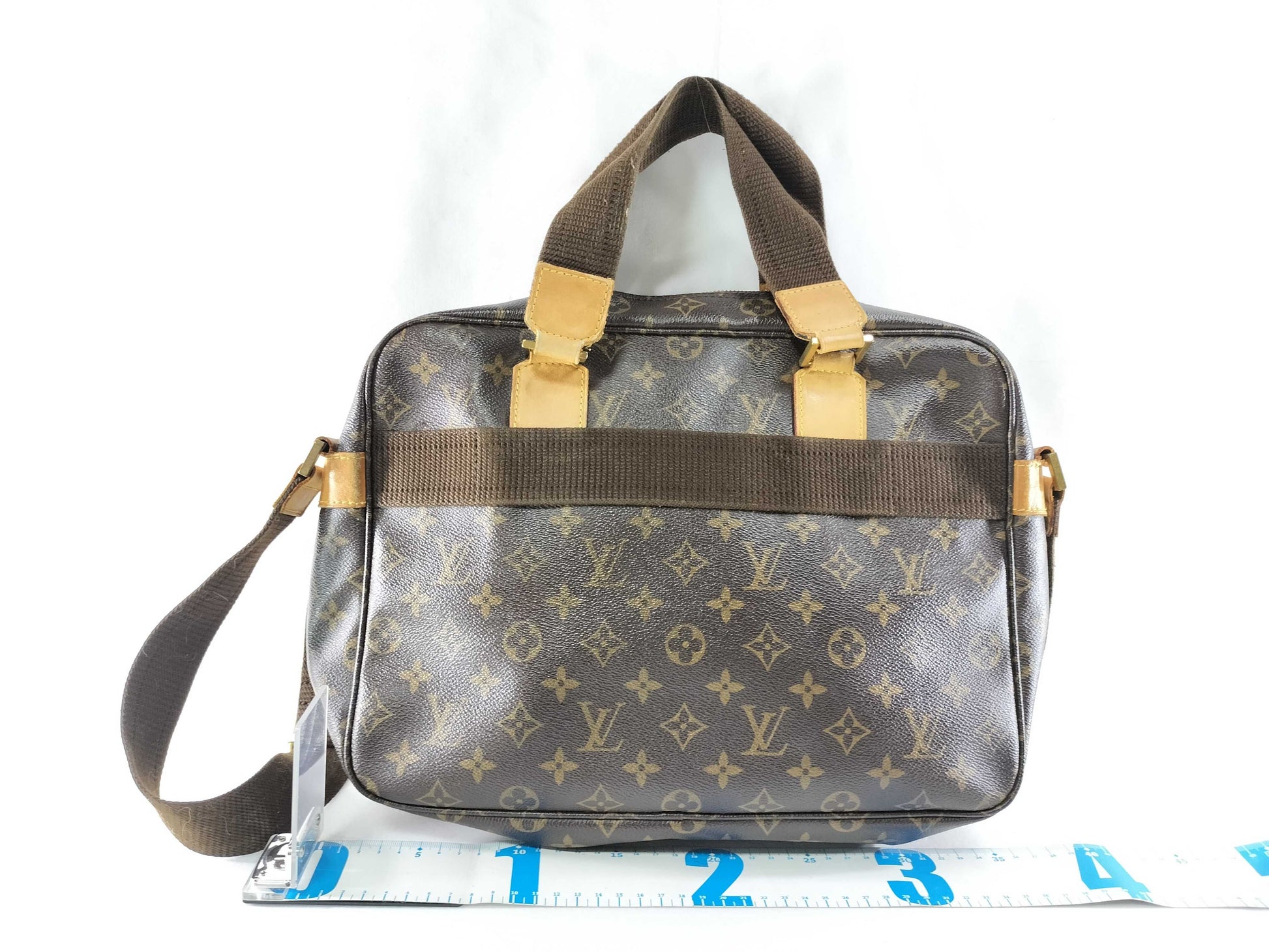 LOUIS VUITTON Monogram Sac Bosphore Shoulder Bag