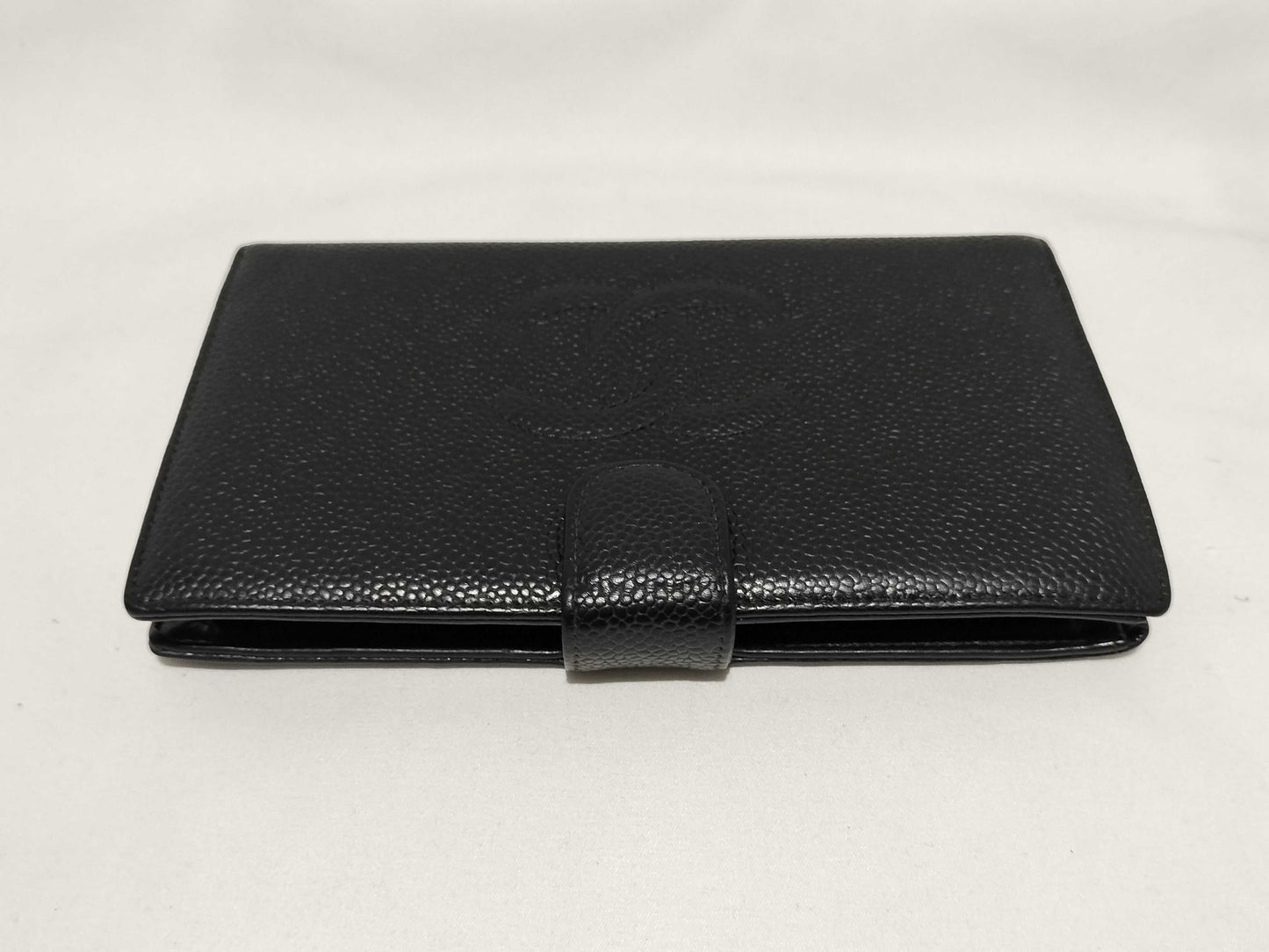 CHANEL Caviar Skin Hook and Snap Deka Coco Long Wallet