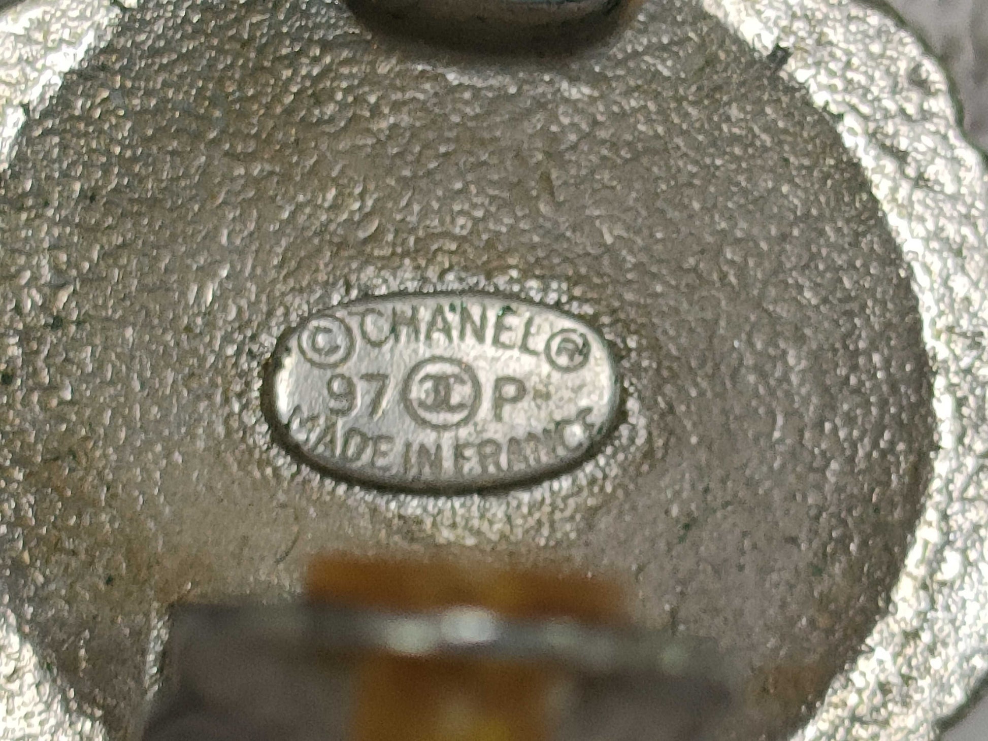 CHANEL 97P Coco Circle Silver Color Single Earring