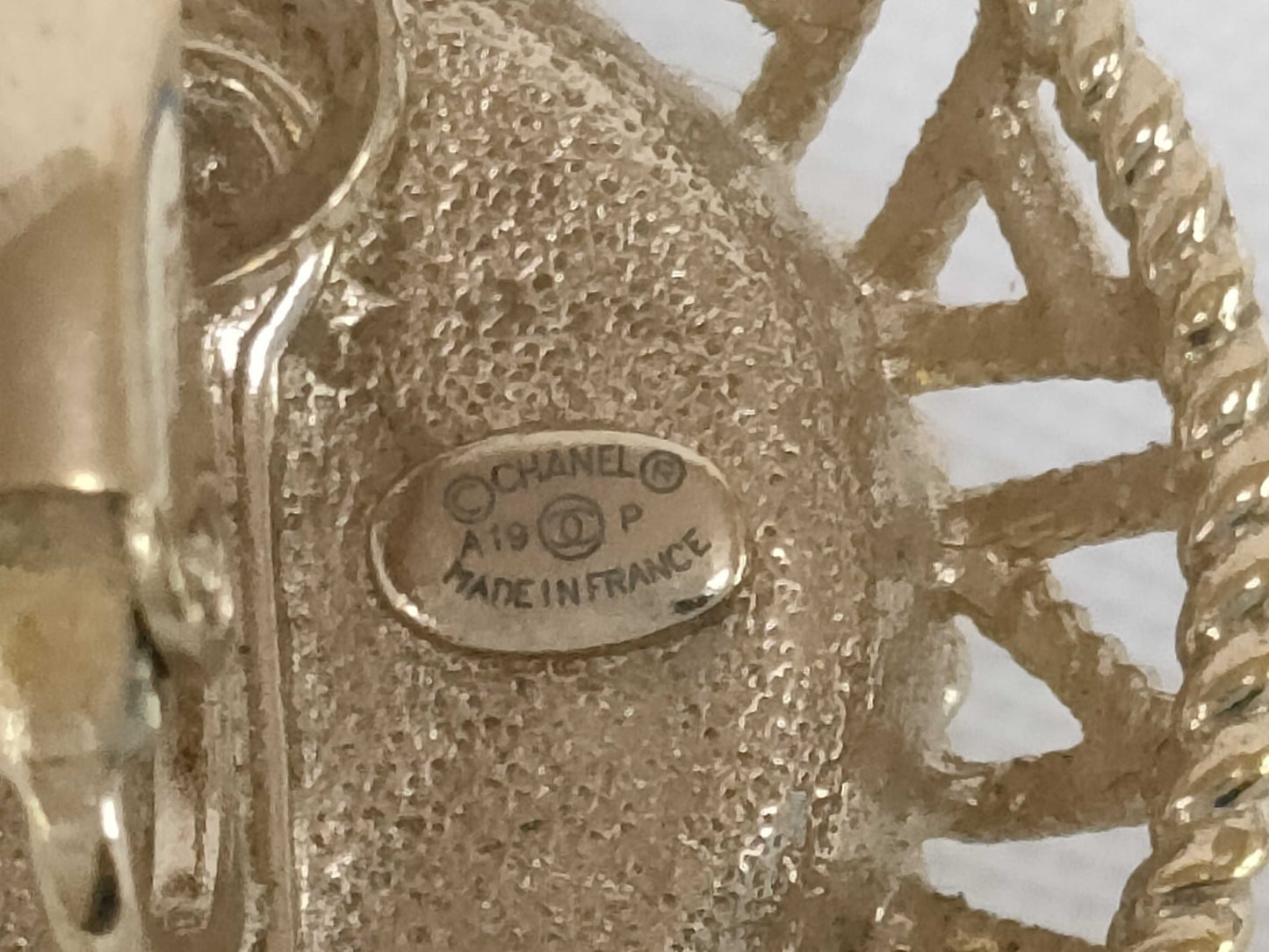 CHANEL A19P Coco Pearl Logo Earrings