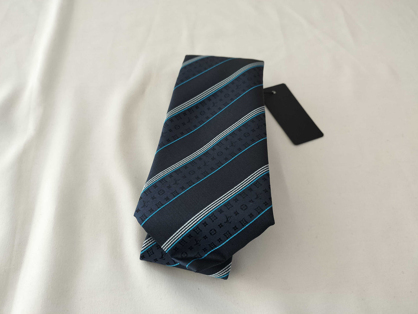 LOUIS VUITTON Tie Tie