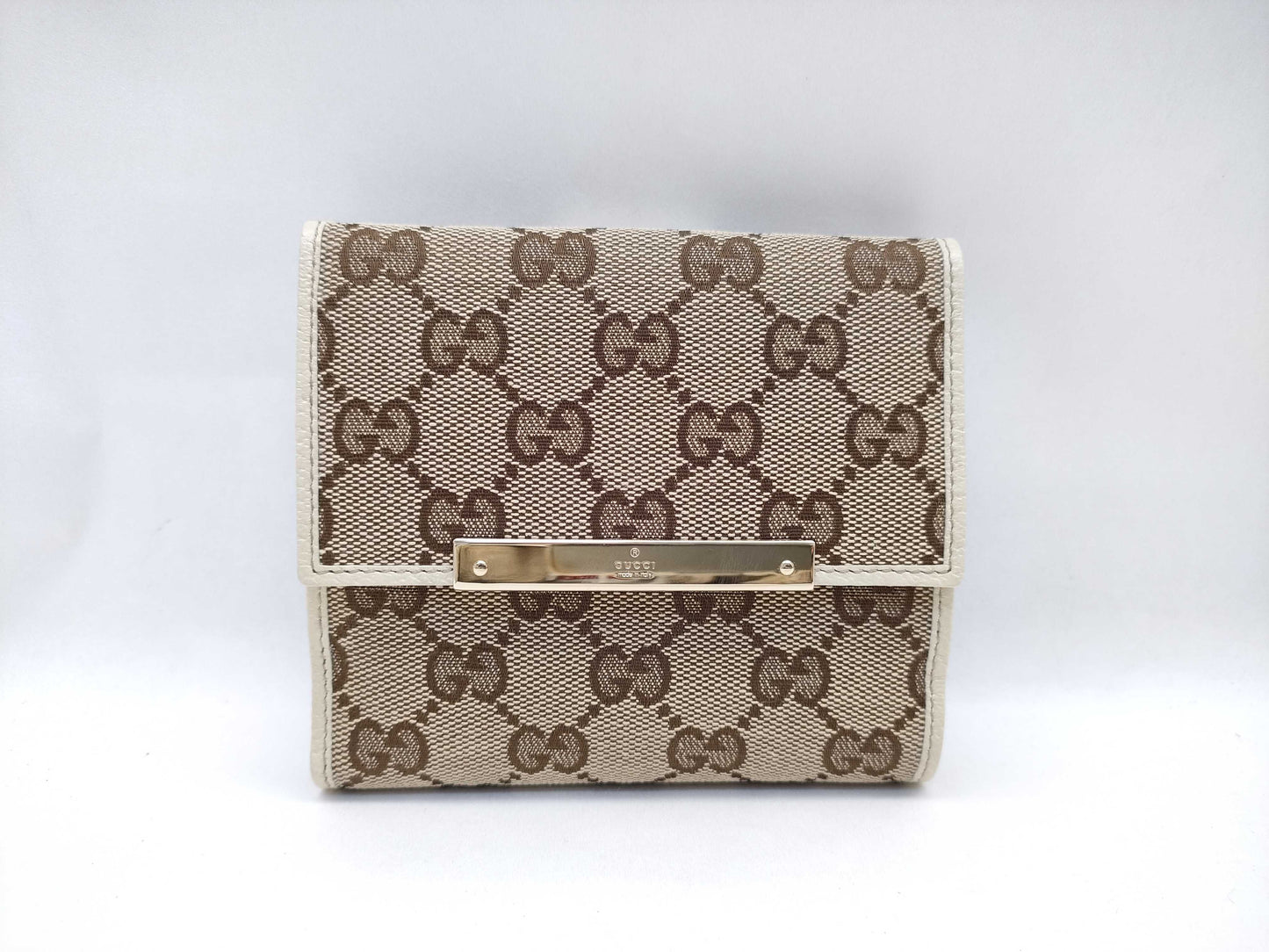 GUCCI GG Canvas White Wallet 112664 Complete
