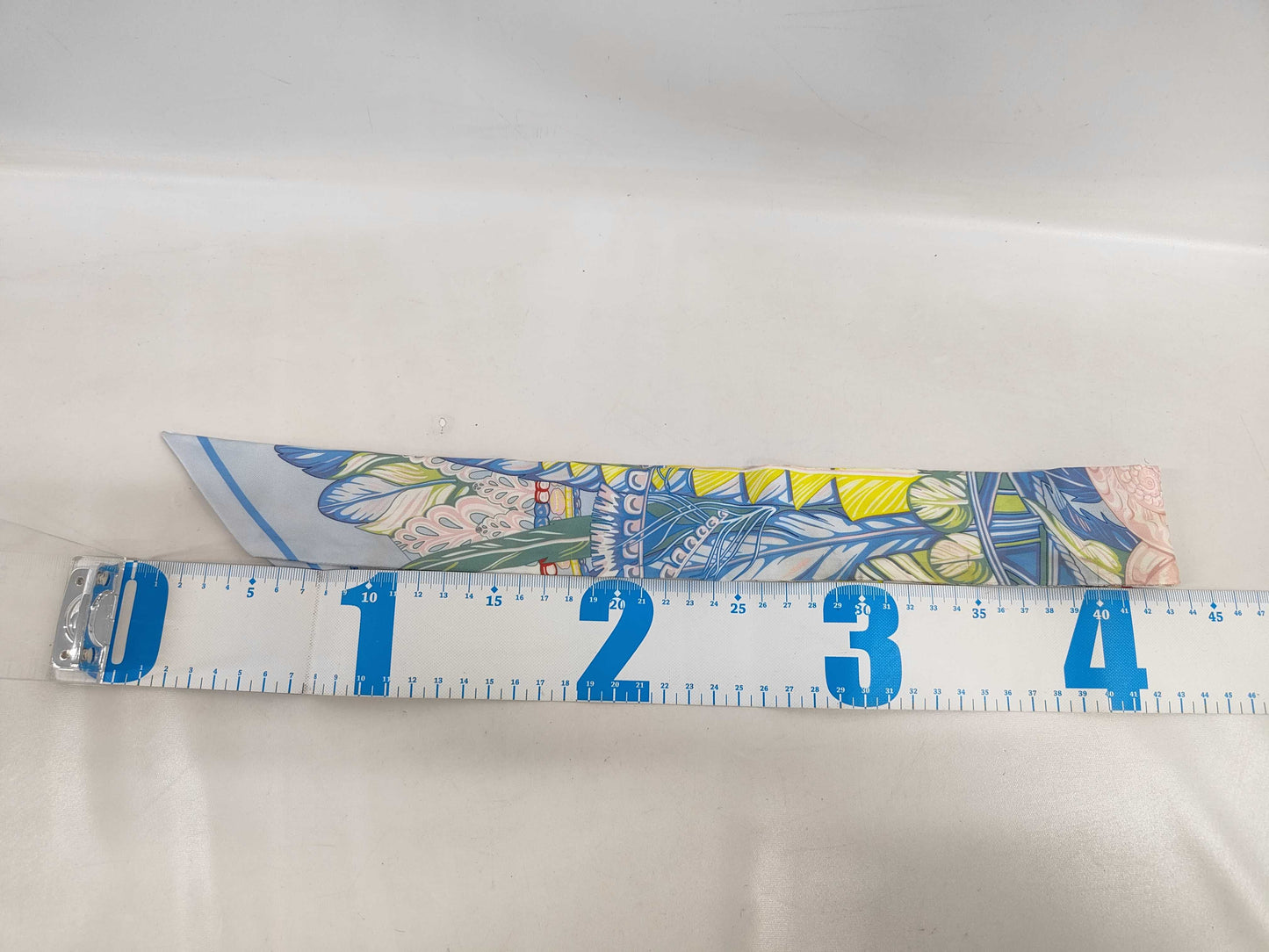 HERMES Twilly Dance Pacific Scarf