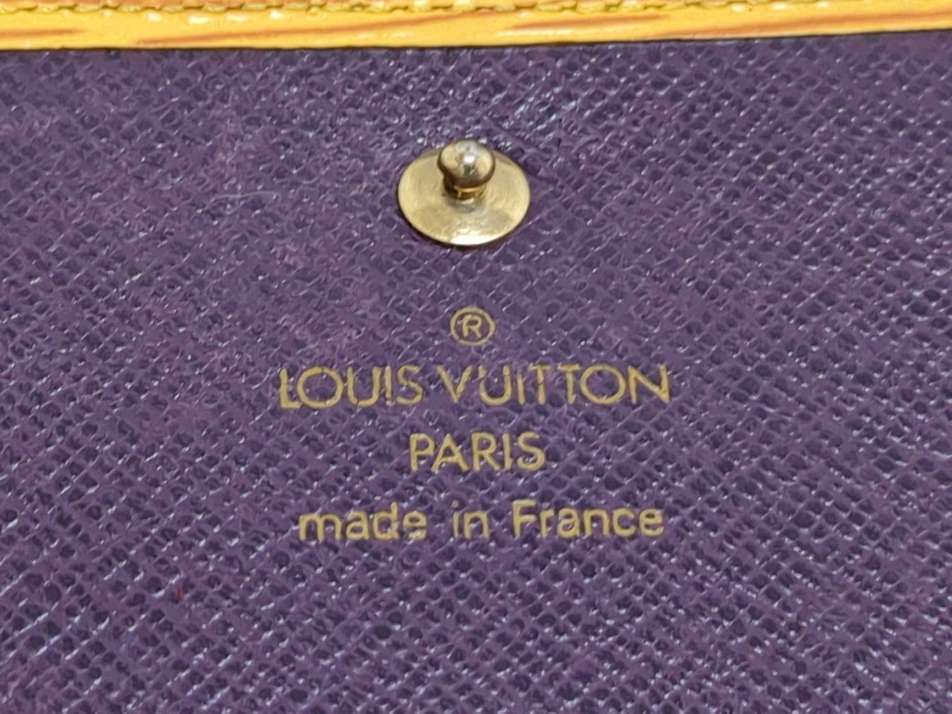 LOUIS VUITTON Damier Wallet Set 