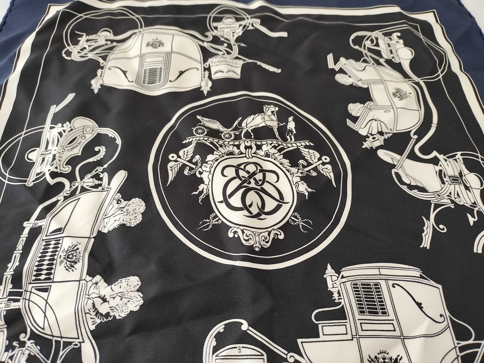 HERMES handkerchief scarf