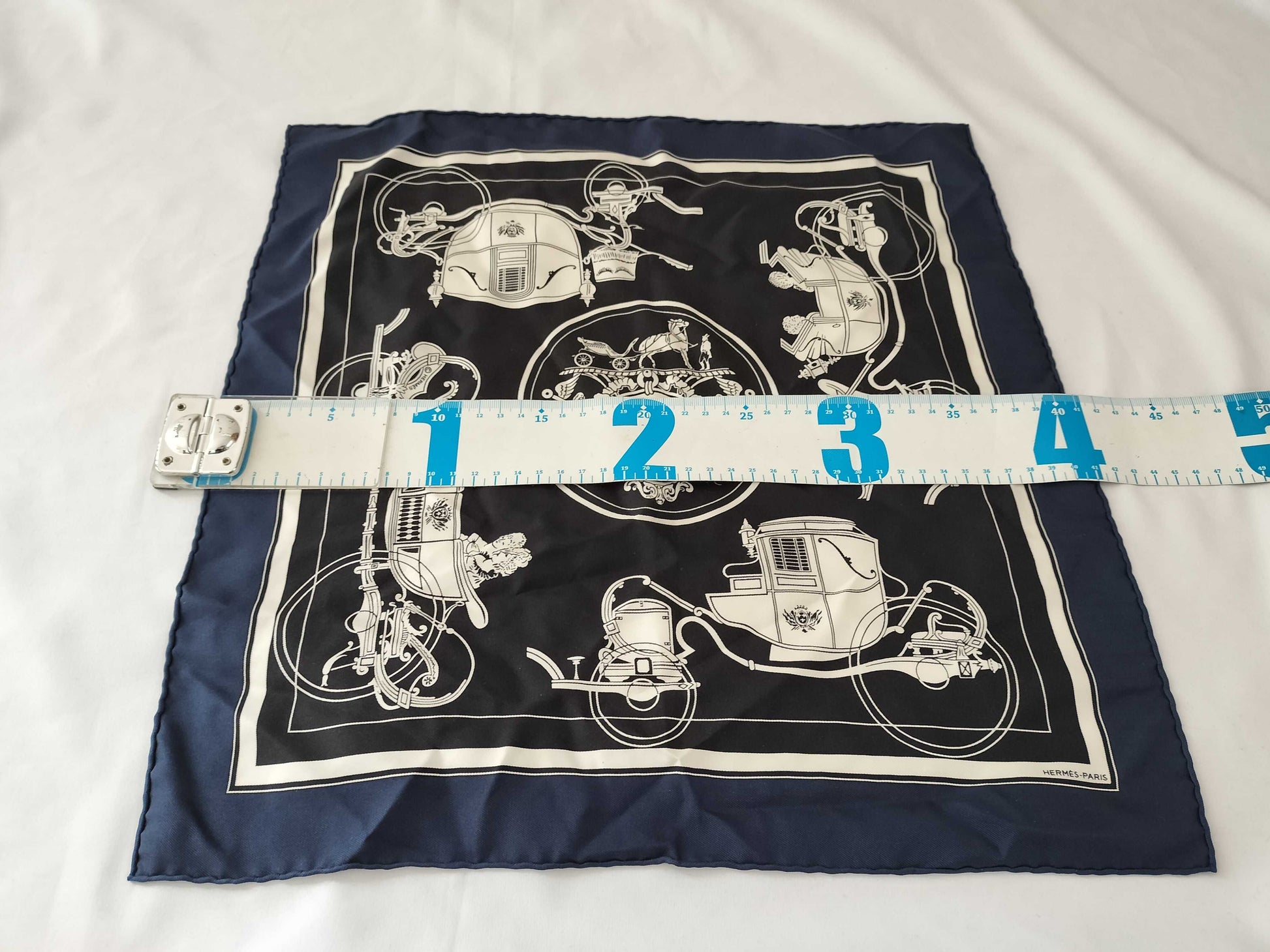 HERMES handkerchief scarf
