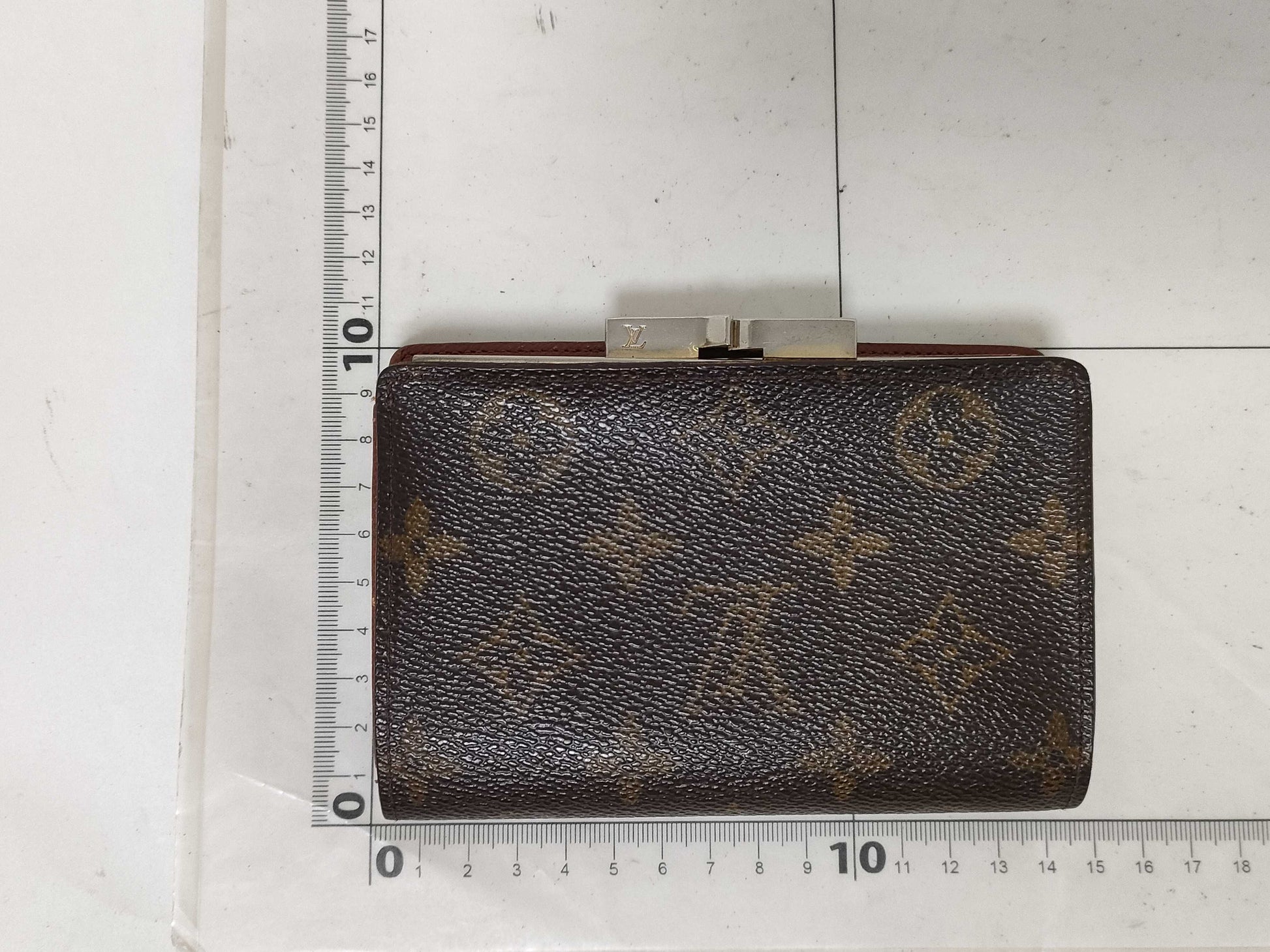 LOUIS VUITTON Monogram M61663 Porte Monnaie Biennois Wallet