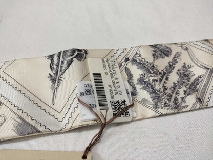 HERMES Twilly Scarf