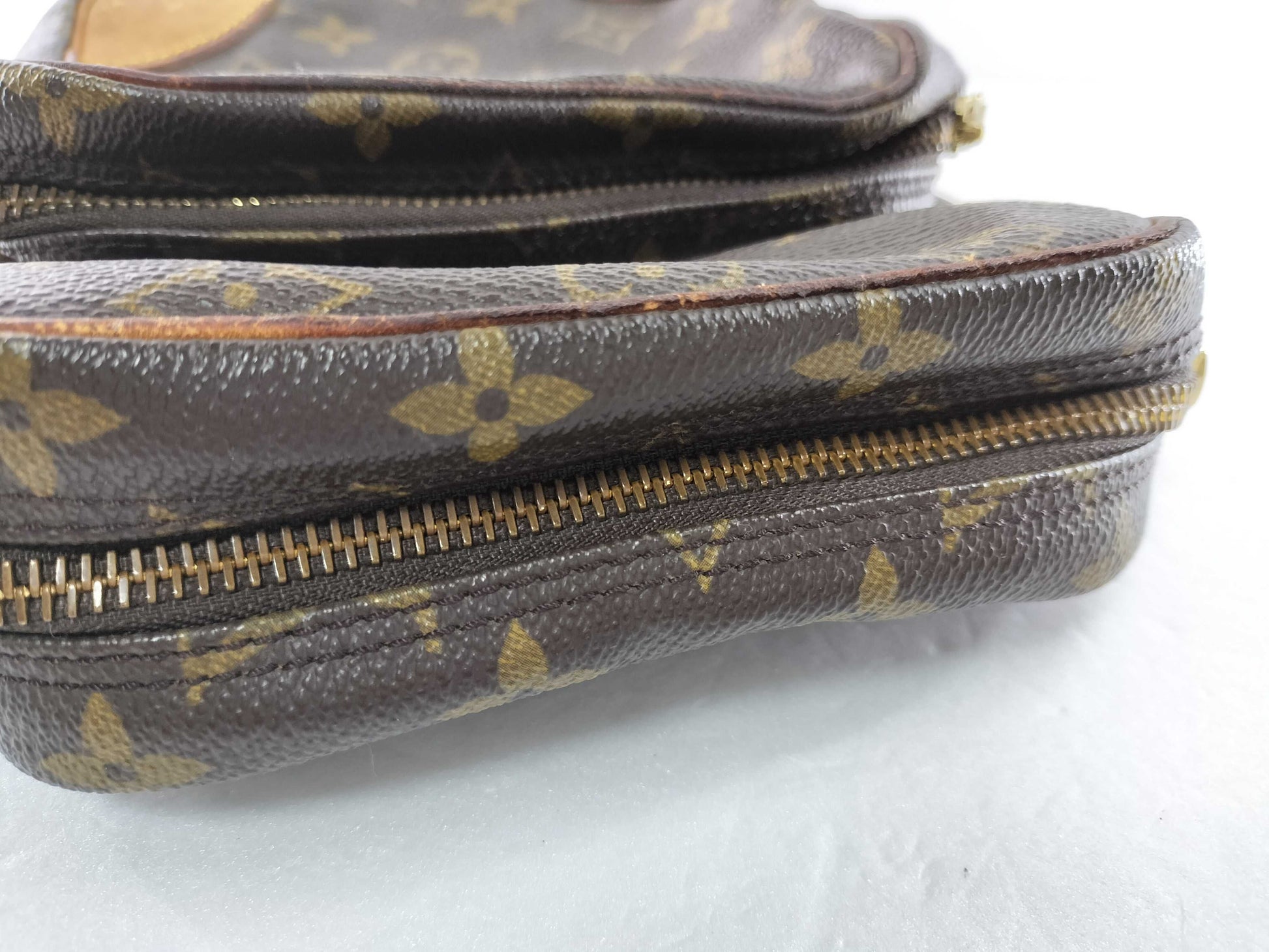 LOUIS VUITTON Monogram Amazon ST Slit Shoulder Bag