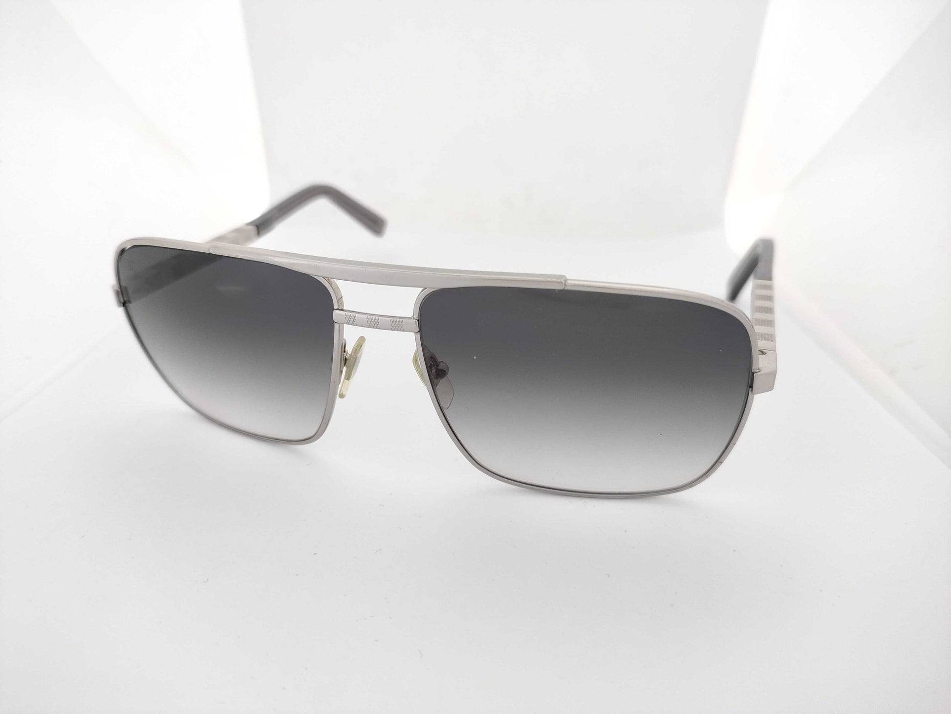 LOUIS VUITTON Attitude Sunglasses/Glasses