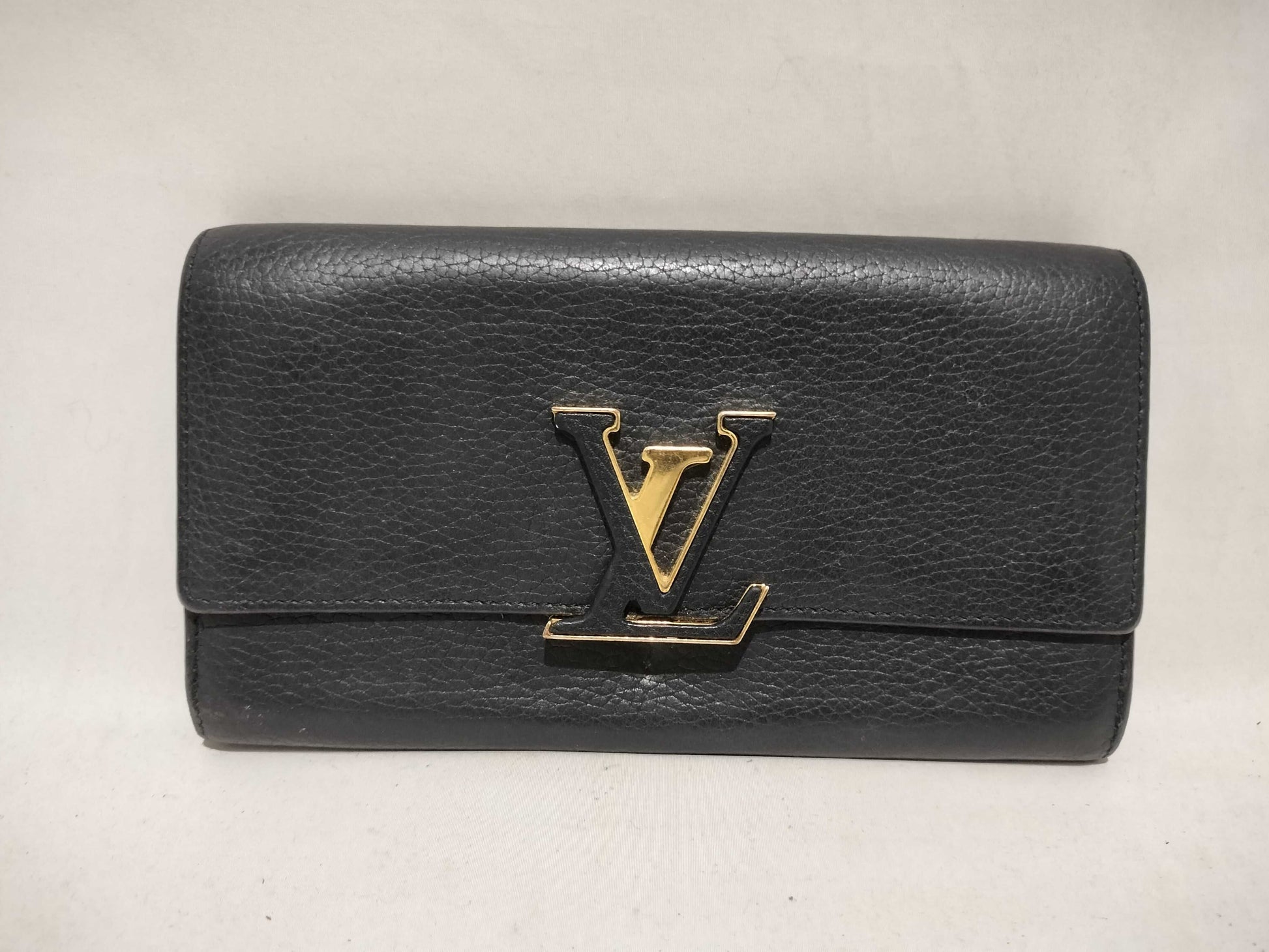 LOUIS VUITTON Capucines Noir M61248 Wallet