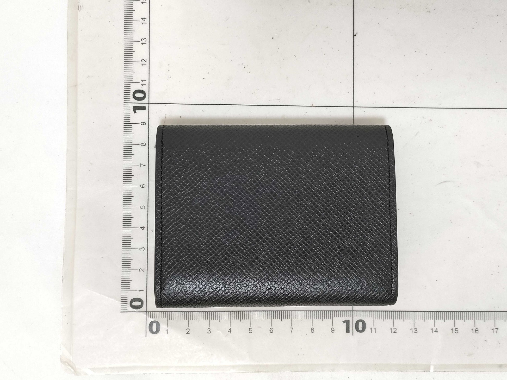 LOUIS VUITTON Taiga M64595 Envelope Carte de Visite NM Card Case, Pass Case, Business Card Holder