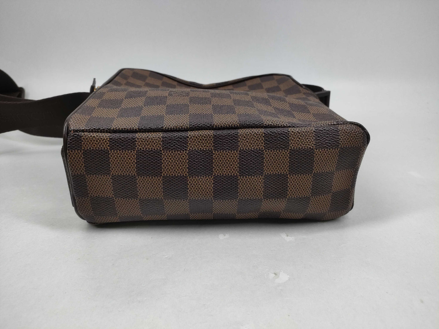 LOUIS VUITTON Damier N41442 Olaf PM Shoulder Bag
