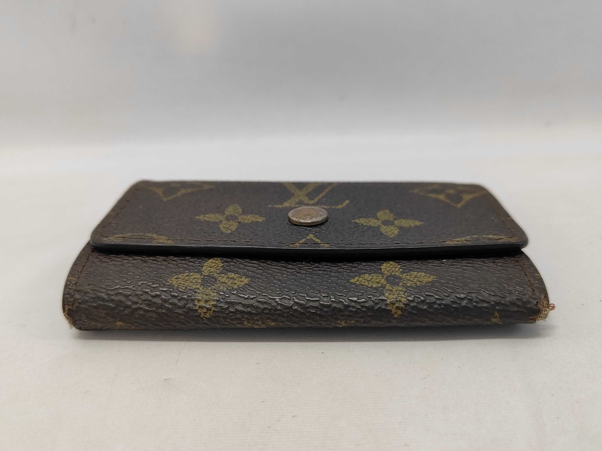 LOUIS VUITTON Monogram Multicolore 6 Key Case/Key Holder