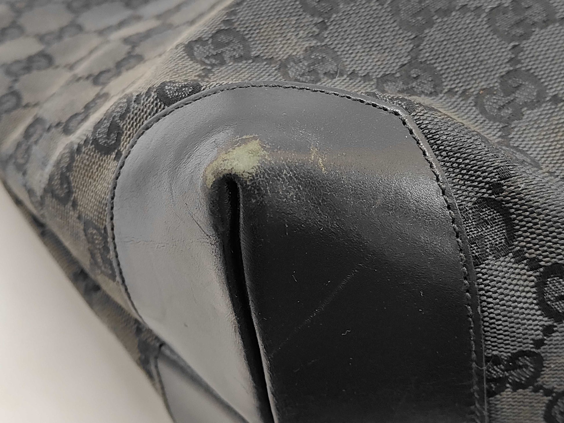 GUCCI GG Canvas 019.0426 Black GG Tote Bag