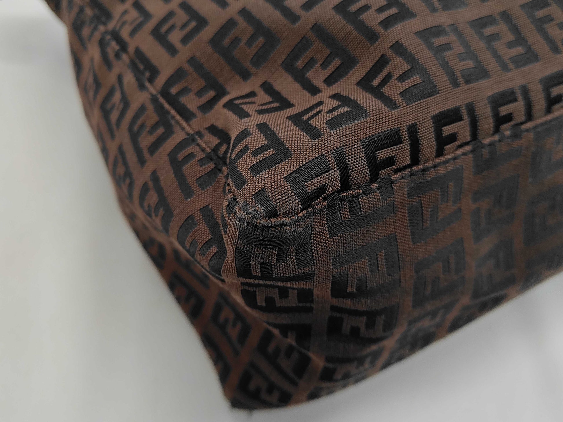 FENDI Mamma Hardware Tote Bag