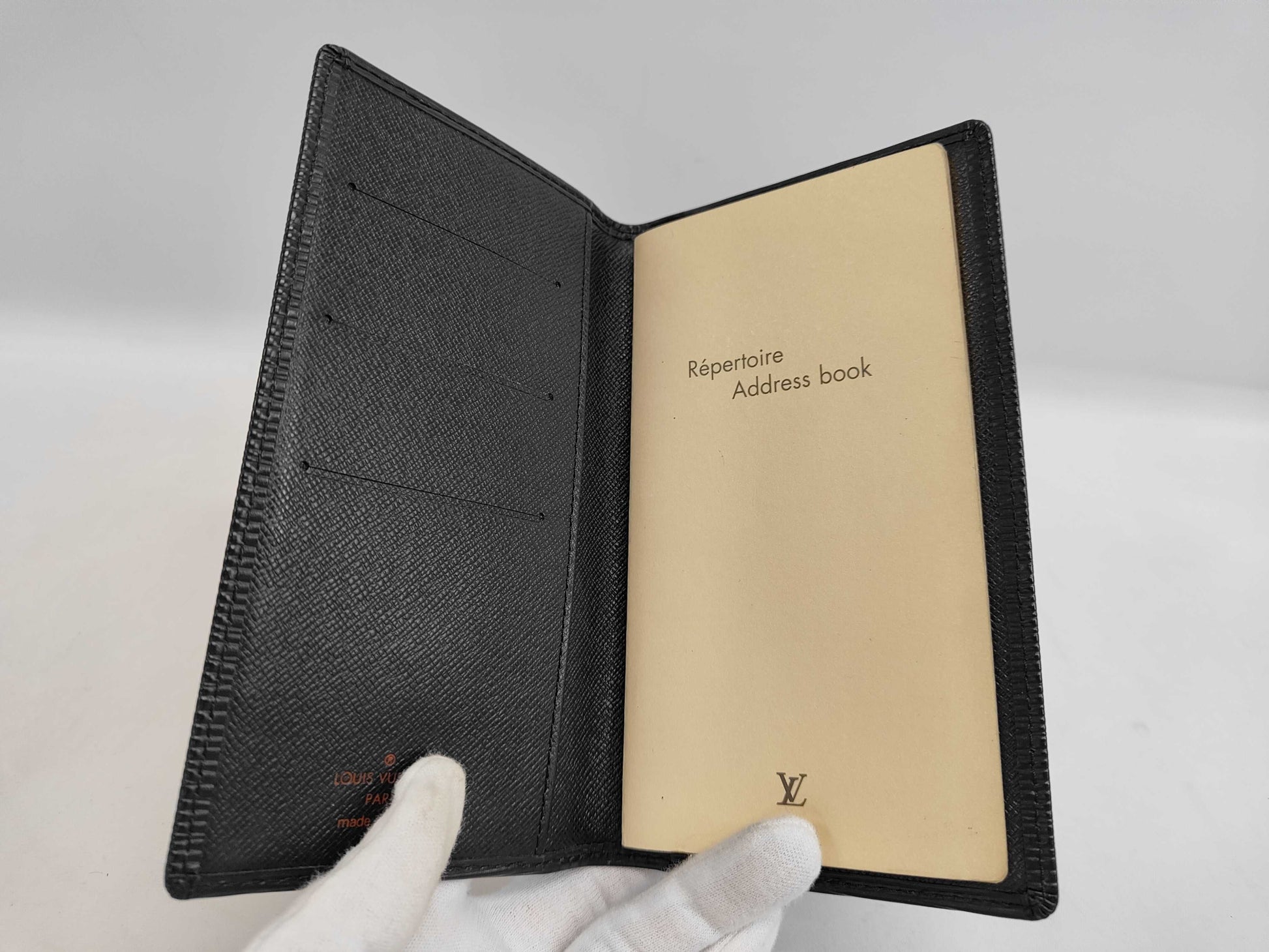 LOUIS VUITTON Epi Agenda Pouch Notebook Cover