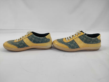 LOUIS VUITTON low-top sneakers