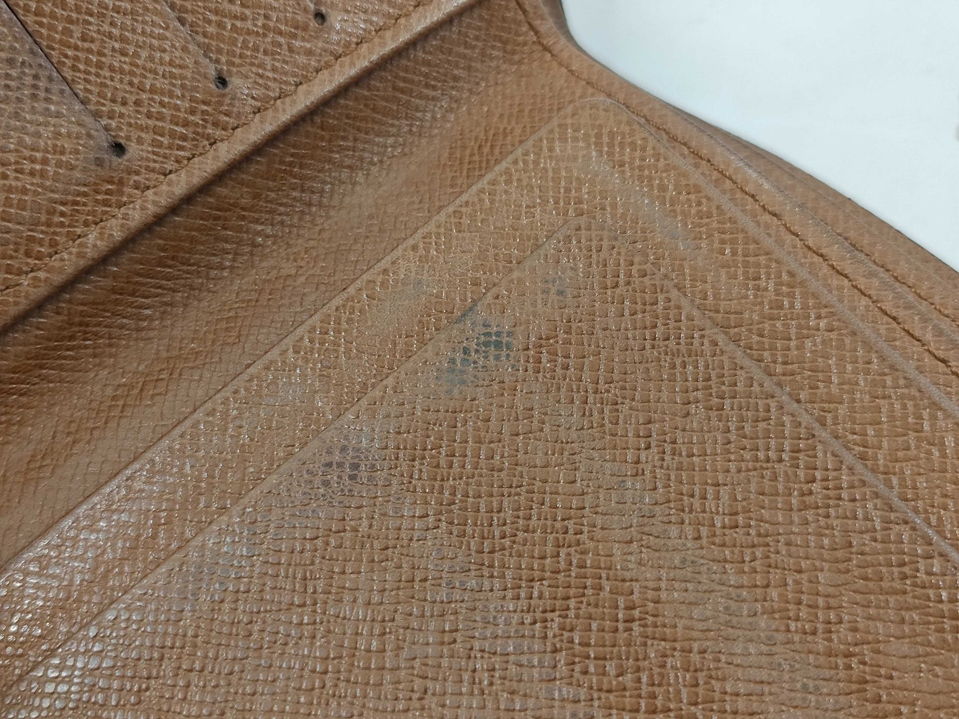 LOUIS VUITTON Monogram Porte-Bie Carte Credit Wallet