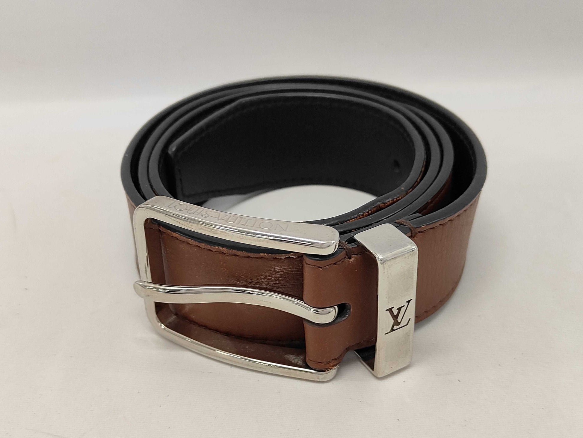 LOUIS VUITTON Ceinture Pont Neuf M0092 Belt