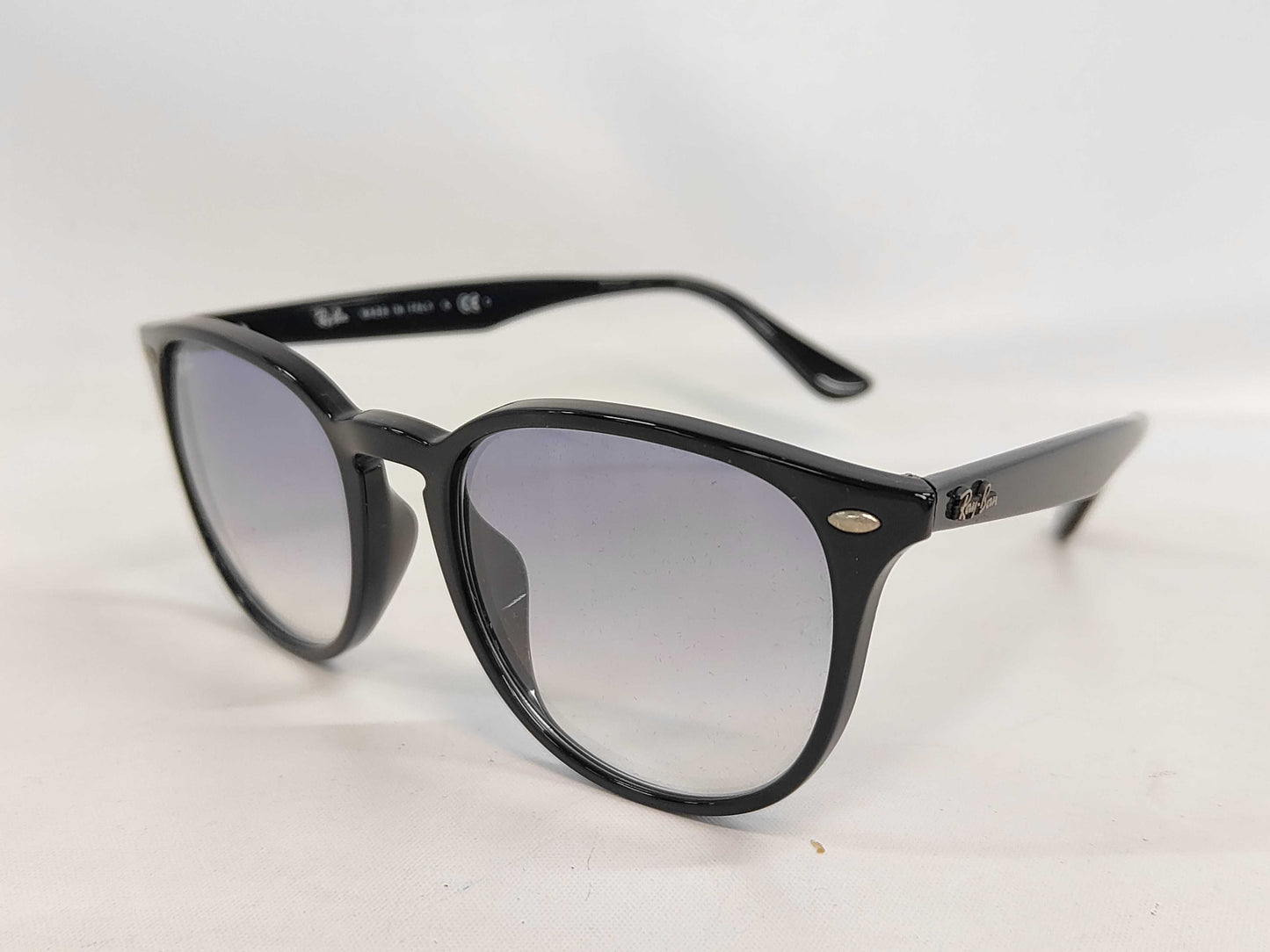  RayBan RayBan RB4259-F Sunglasses/Glasses