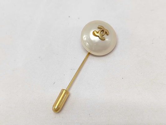 CHANEL Coco Mark Pearl Pin Brooch Brooch